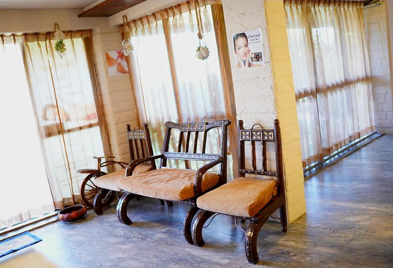 Valleycrest Villa With Swimming Pool 马哈巴莱斯赫瓦尔 外观 照片