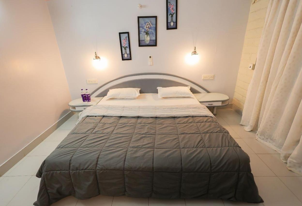 Valleycrest Villa With Swimming Pool 马哈巴莱斯赫瓦尔 外观 照片